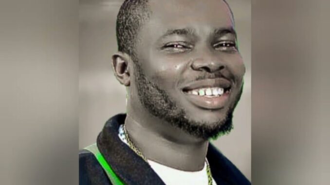 Somval – Akukor Ego