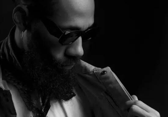 images (95) Phyno – Ask Of Me Now